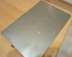 SONY VAIO Fit 15 SVF15A18CJSシルバー