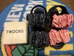 TWOOOBS ブラックサンダル 取り外しフリル黒 赤 2色セット