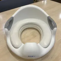 トイトレ　補助便座　PIYO