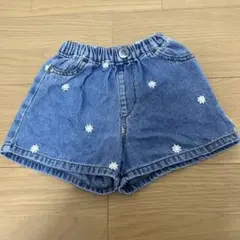 デニムショートパンツ 花柄刺繍　80㎝
