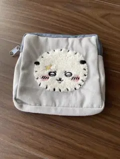 ちいかわ　もこもこポーチ　新品　ラッコ