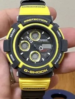 アナログマッドマン流通限定赤目 AW-570-4 G-SHOCK - メルカリ