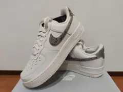 NIKE WMNS AIR FORCE 1 07 ナイキ エアフォースワン