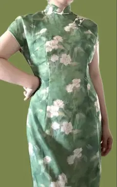 【最終値下げ】美ライン白花柄グリーンジョーゼットチャイナドレス ロングワンピース