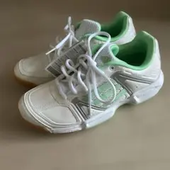 adizero アディゼロ　24.5センチ室内シューズ