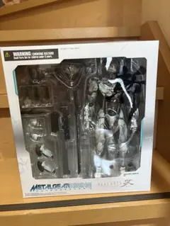 プレイアーツ改 メタルギアライジング雷電(欠品•破損•傷•汚れ