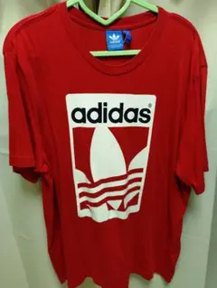 アディダス赤 ロゴプリント Tシャツ XO