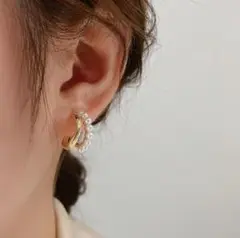 ♥️人気商品♥️おしゃれ　レディース　パール　ピアス　人気ゴールド　高級感海外