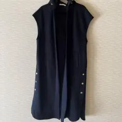 ★お値下げ　フード付紺色ジレ