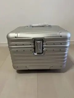 Item thumbnail for item 5562d706-4726-4fd0-bbd7-54fe3c6835b1