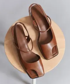 Item thumbnail for item 1cfb3468-4ed0-4575-bb53-827414f00071