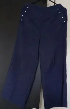 ネイビー ボタン付きパンツ Mサイズ最終価格！！