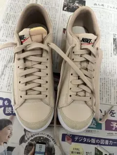 NIKE ナイキ BLAZER LOW PLATFORM 24cm