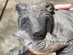 クマ　木彫り　工芸　置物【匿名配送】