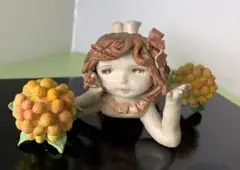 手作り　粘土の小さなお人形さん