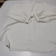 シフォン ホワイト パフスリーブシャツ