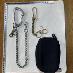 カラビナ　チェーン