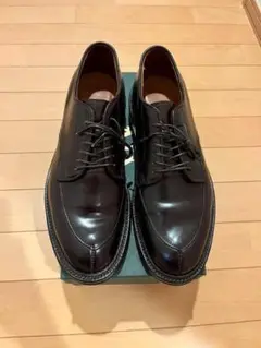オールデンBARRIE LAST CORDOVAN V-TIP N8607