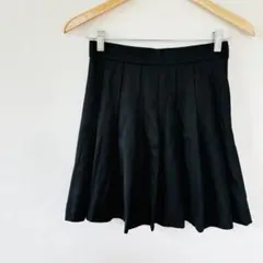 【デイジー】プリーツミニスカート　Sサイズ　黒ブラック　無地シンプル　可愛い