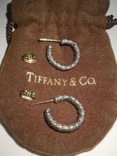 ティファニー ピアス Tiffany ツイスト シルバー ゴールド 750