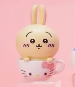 【ちいかわ×サンリオ】うさぎキティフィギュア