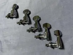 Item thumbnail for item 63ad885a-bd7b-4d5f-8721-741f0edb560c