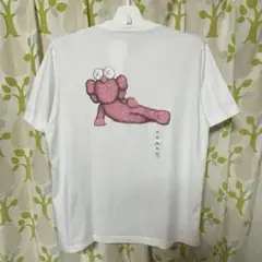ユニクロ❌カウズ　限定コラボ　Tシャツ