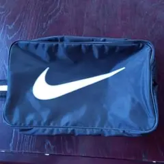 NIKE バスケットシューズバック