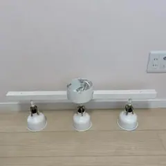 IKEA3灯シーリングライト
