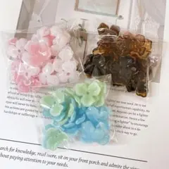 SALE♡22個180円 フラワーパーツ