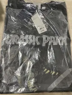 新品未使用GU ジュラシックパークTシャツ