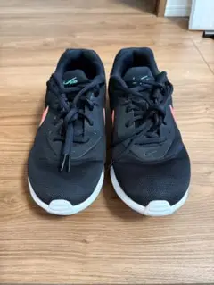 Nike ランニングシューズ ブラック/オレンジ