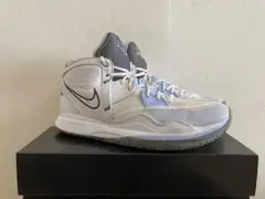 NIKE KYRIE