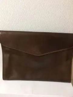 クラッチバッグ　牛革　ブラウン