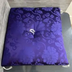 座布団　仏事　法事　お坊さん