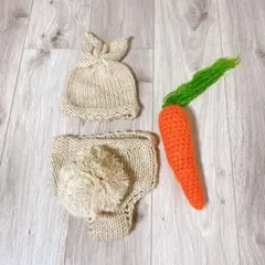 ニューボーンフォト うさぎ ニンジン付き