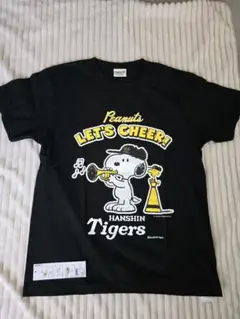 阪神タイガース×PEANUTS スヌーピー Tシャツ Mサイズ　新品