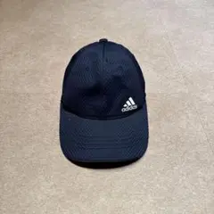 Adidas キャップ　帽子　紺　ネイビー　ランニング