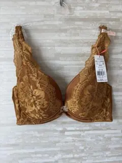 D75」トリンプ チャーミングラマー スリムラインDeepV 雪の女王ブラジャー