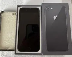 Apple iPhone 8 スペースグレー 64GB バッテリー容量95%