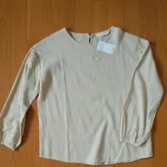新品カットソー