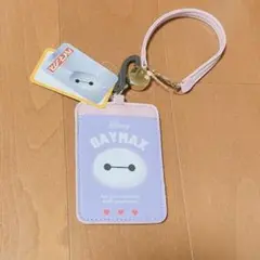 新品　ディズニー ベイマックス パスケース ストラップ リール付き