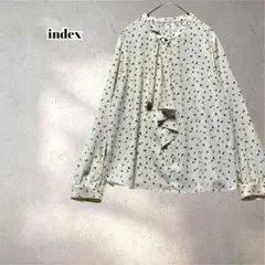 インデックス　ジョーゼットラッフルフリルボウタイブラウス　総柄　5323