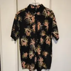 VOLCOM 柄 半袖シャツ L
