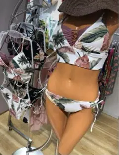 ★新品未使用★LAULEA 水着3点セット ラウレア