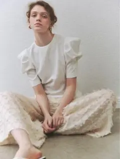 【美品】Sygne. シーニュ　とんがりトップス半袖 Emily ホワイト
