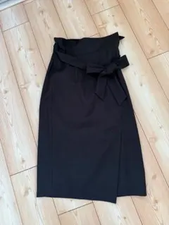 LE SOUK ルスーク リボン付き　ハイウエスト 黒タイトスカート