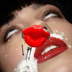 kiss ring