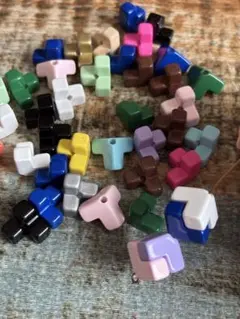 四角になるビーズ