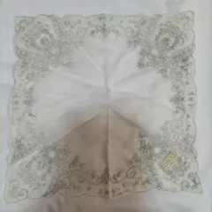スワトウ　刺繍 ハンカチ